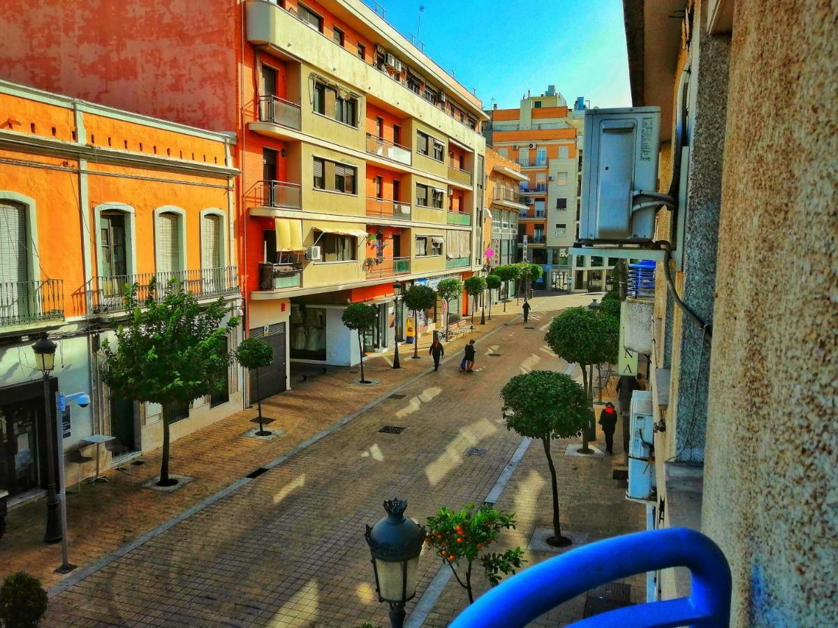 Apartamento Y Parking En Pleno Centro, Damas Huelva Buitenkant foto